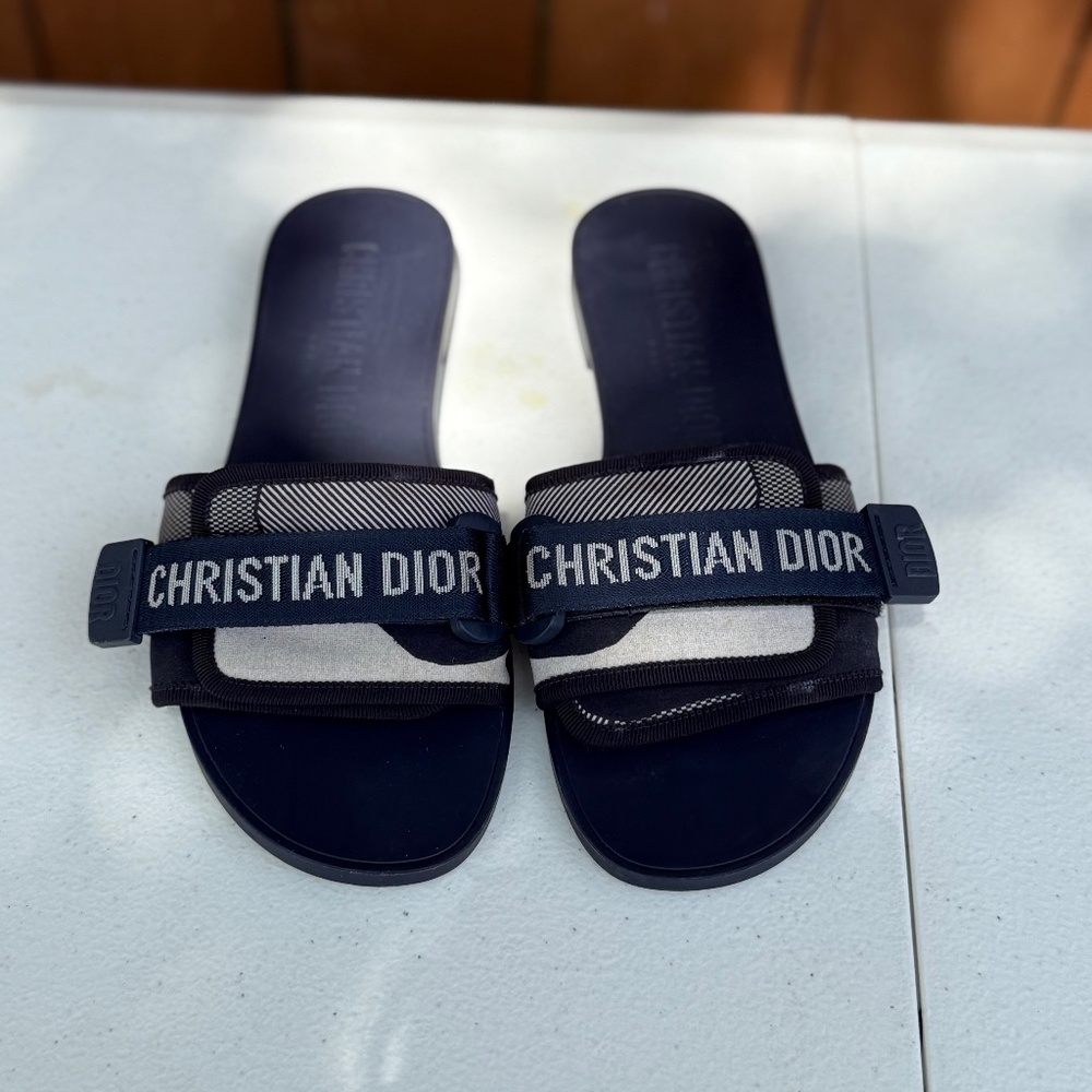 Dio(r)evolution Slide